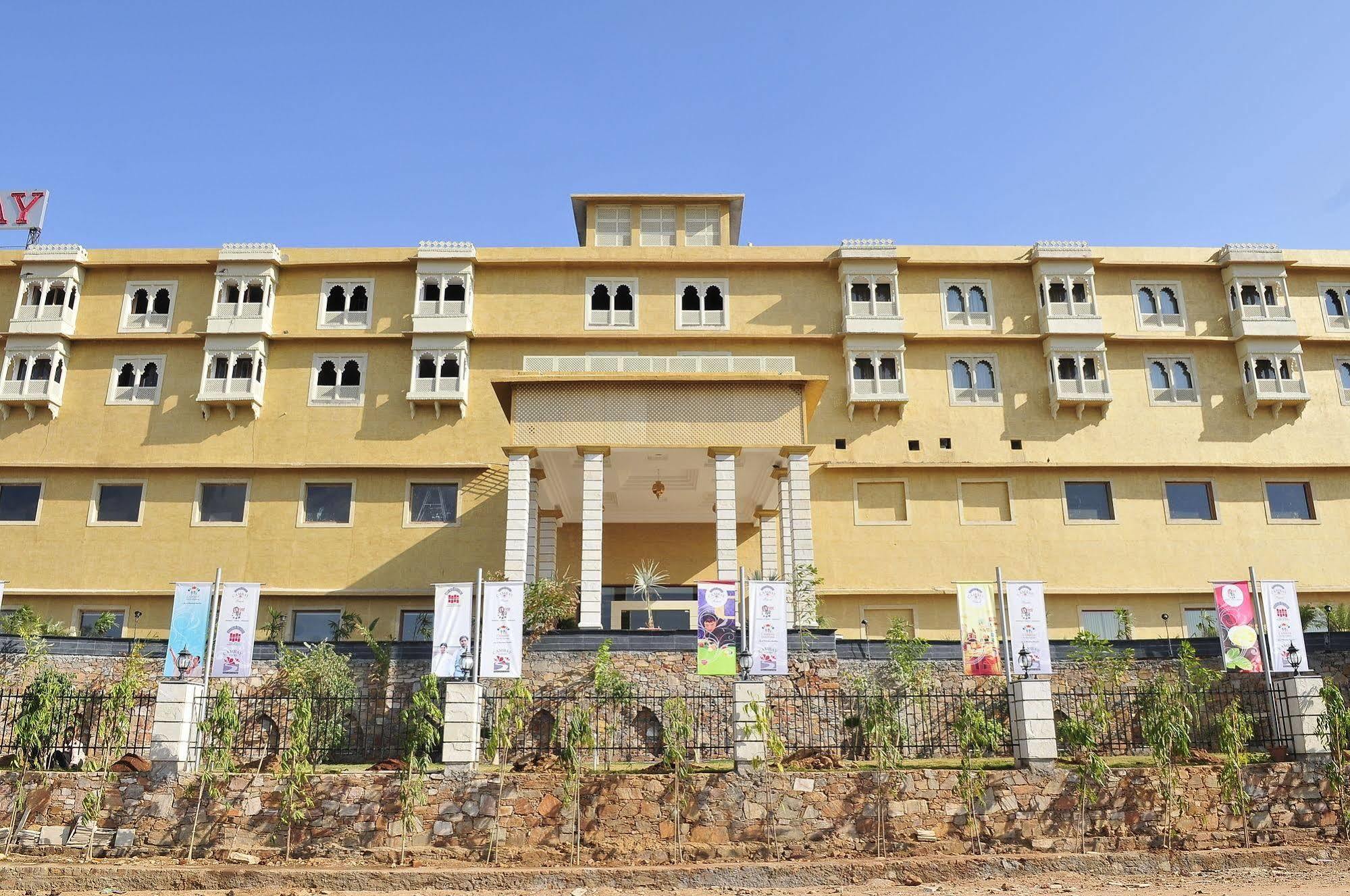 Cambay Resort, Udaipur Exterior photo